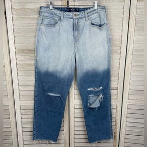 HOLLISTER Ultra High Rise Vintage Straight Distressed Ombre Wash-15R/W32